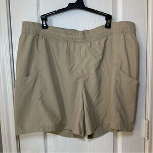 columbia shorts men’s‎ size Xxl Color Khaki With Pockets